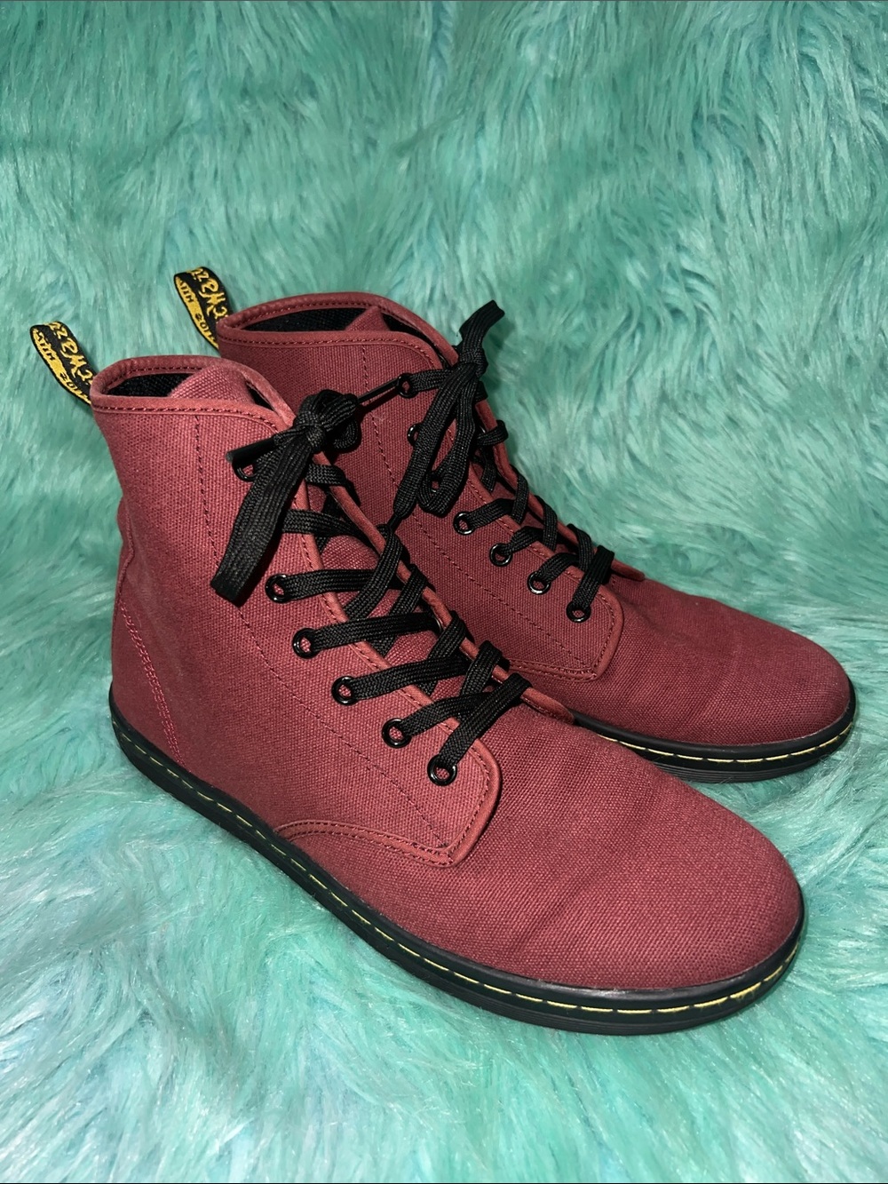 Dr. Martens Maroon Canvas High-Top Boots with Black Laces Mens size 8 W 10